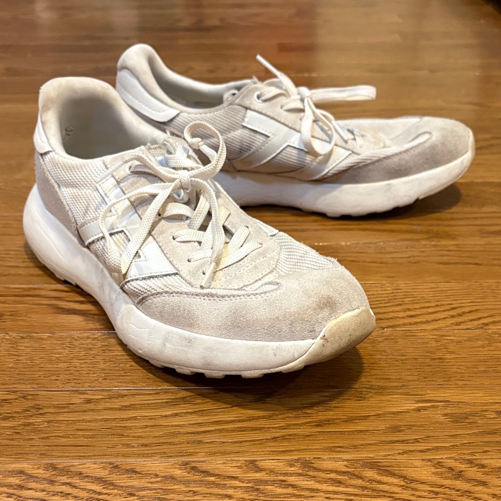 Le Tigre | The Original White Running Shoes Sneakers Women’s Size 11